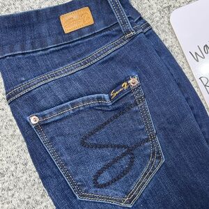 Seven7 Jeans // High rise Tummyless Skinny Jean // Size 2